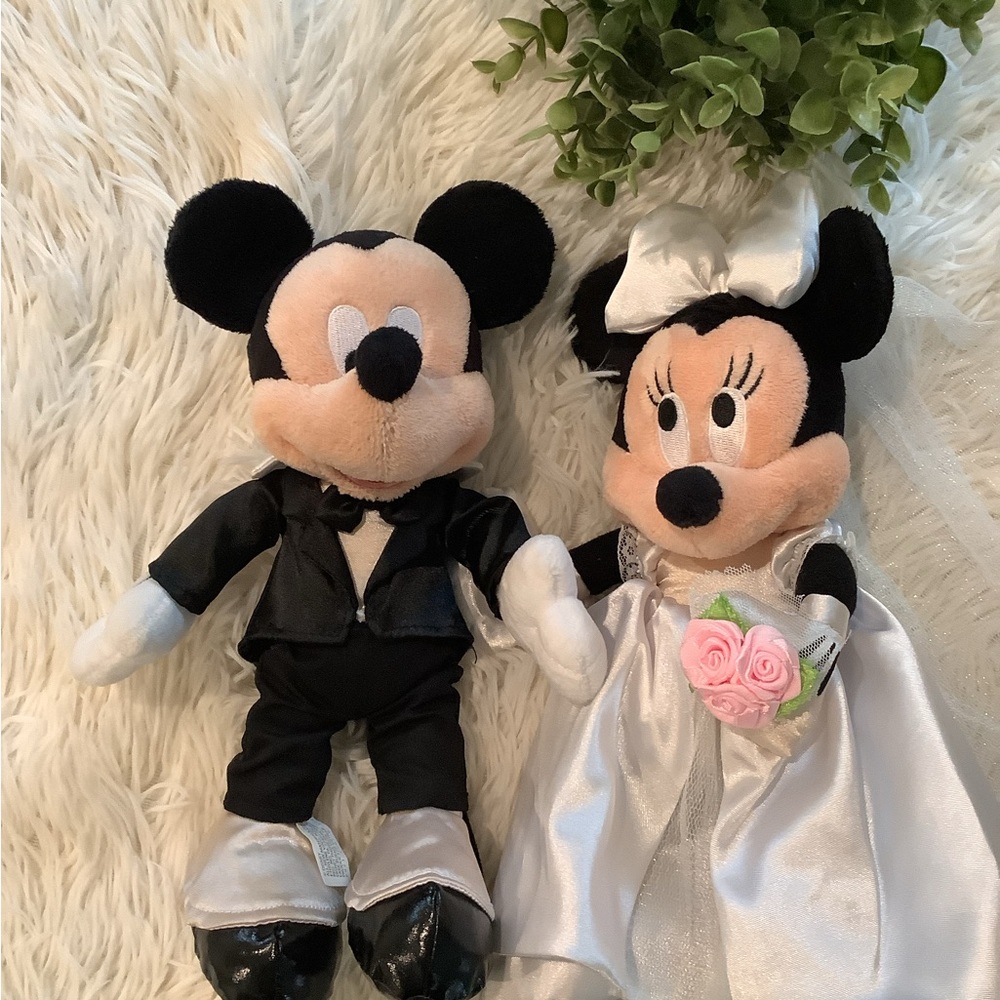Mickey and Minnie Wedding Costume Set